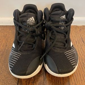 GIRLS BLACK ADIDAS SNEAKERS - LIKE NEW CONDITION - SIZE 12.5
